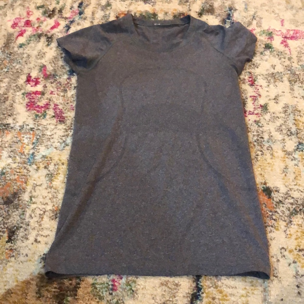 Lululemon Swiftly Tech short sleeve
